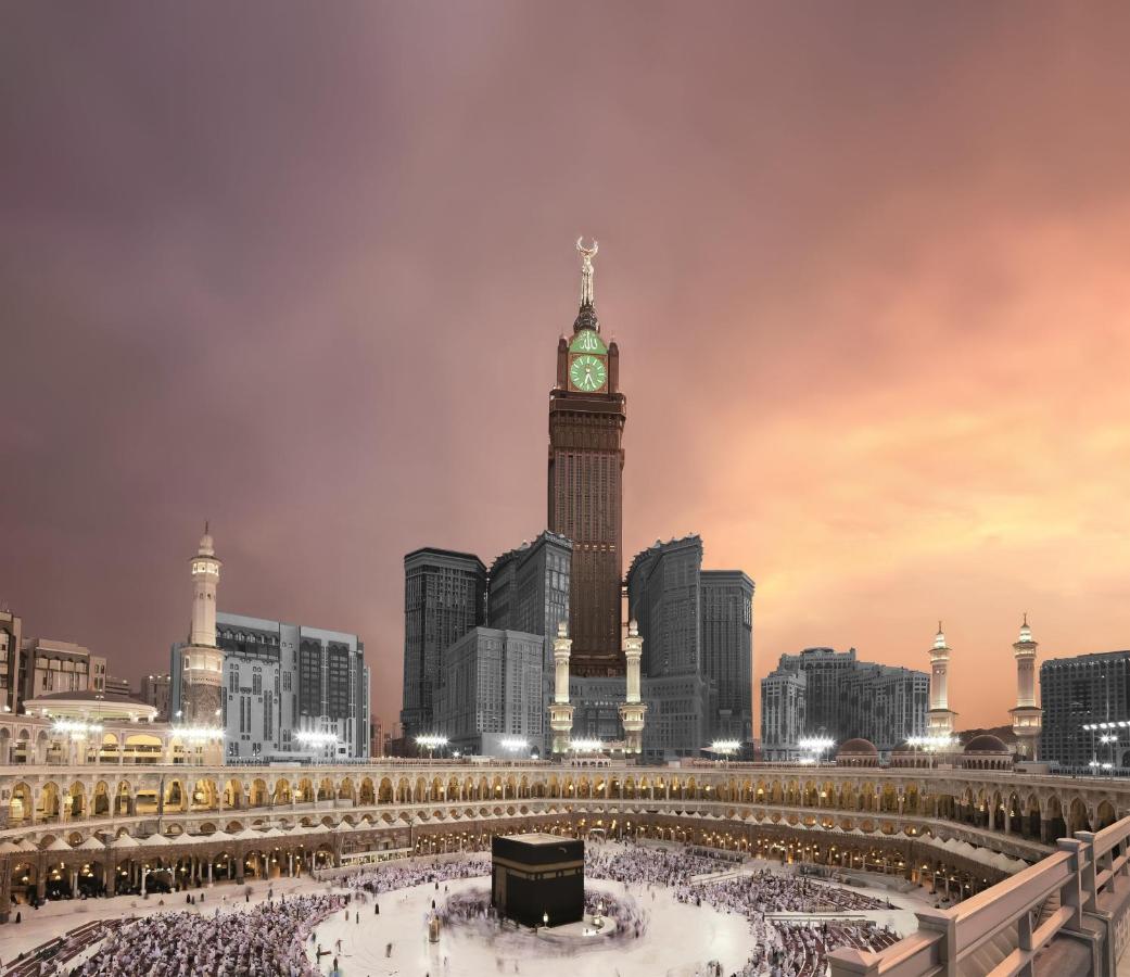 أحد فنادق جنب الحرم المميزَّة