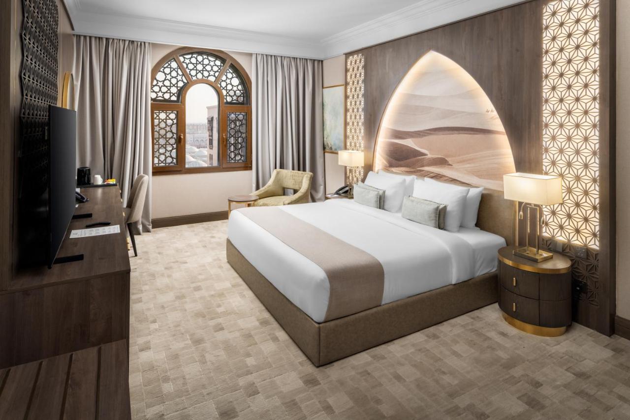 من فنادق المدينة مطله على الحرم ٥ نجوم المميزَّة من فنادق المدينة مطله على الحرم ٥ نجوم المميزَّة