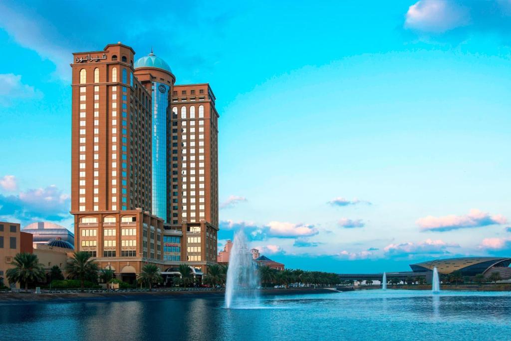 أحد فنادق قريبة من مترو دبي المميزَّة أحد فنادق قريبة من مترو دبي المميزَّة